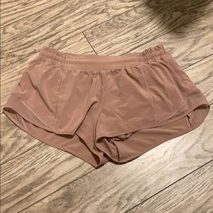 Light Pink Lululemon Hotty Hot shorts| 2.5 |
